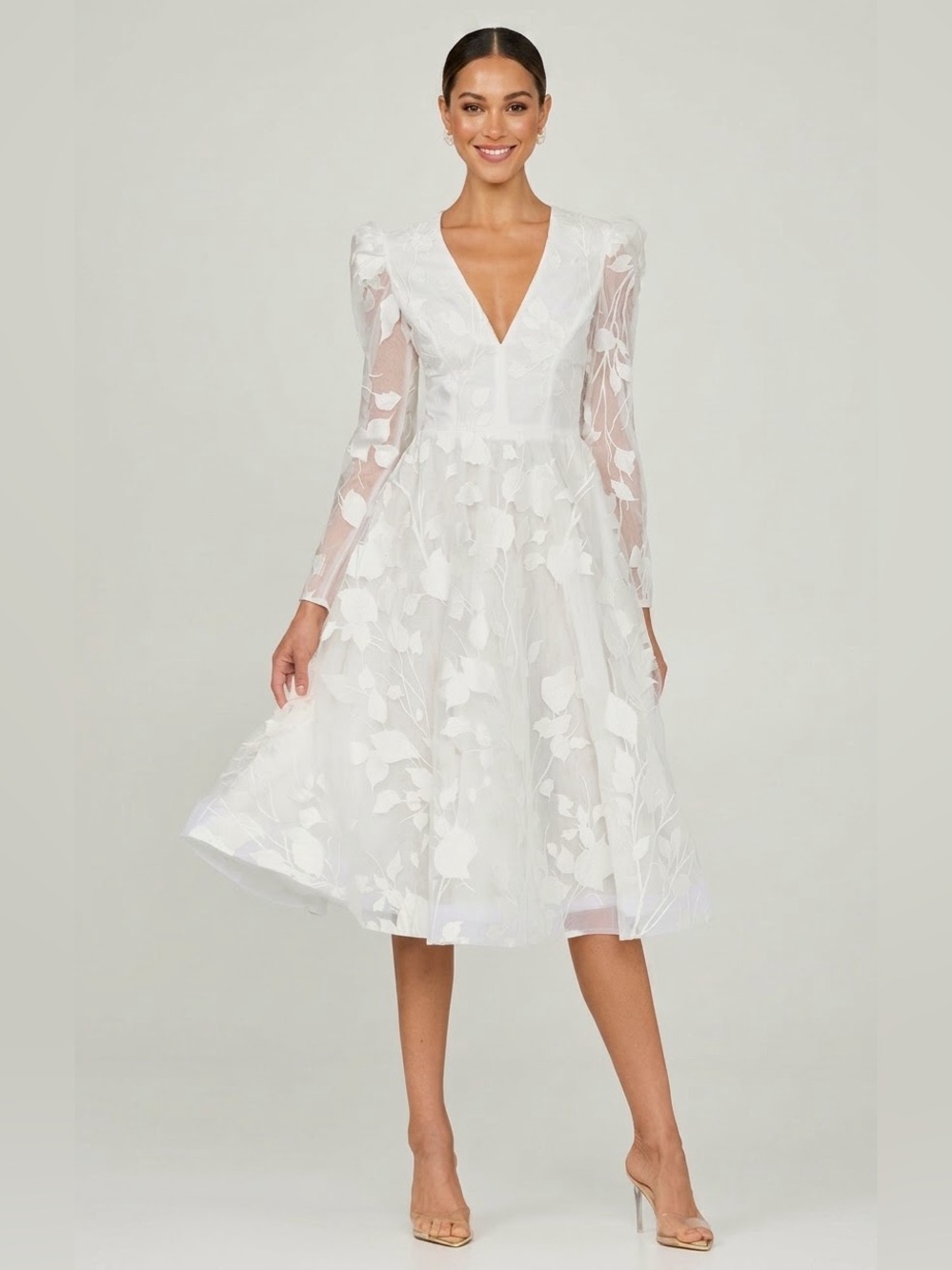 NWOT HELSI Parker Embroidered Long Sleeve Cocktail Dress Sz M in OFF WHITE